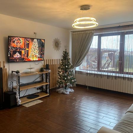 Vila Mik Guesthouse 사셀레 외부 사진