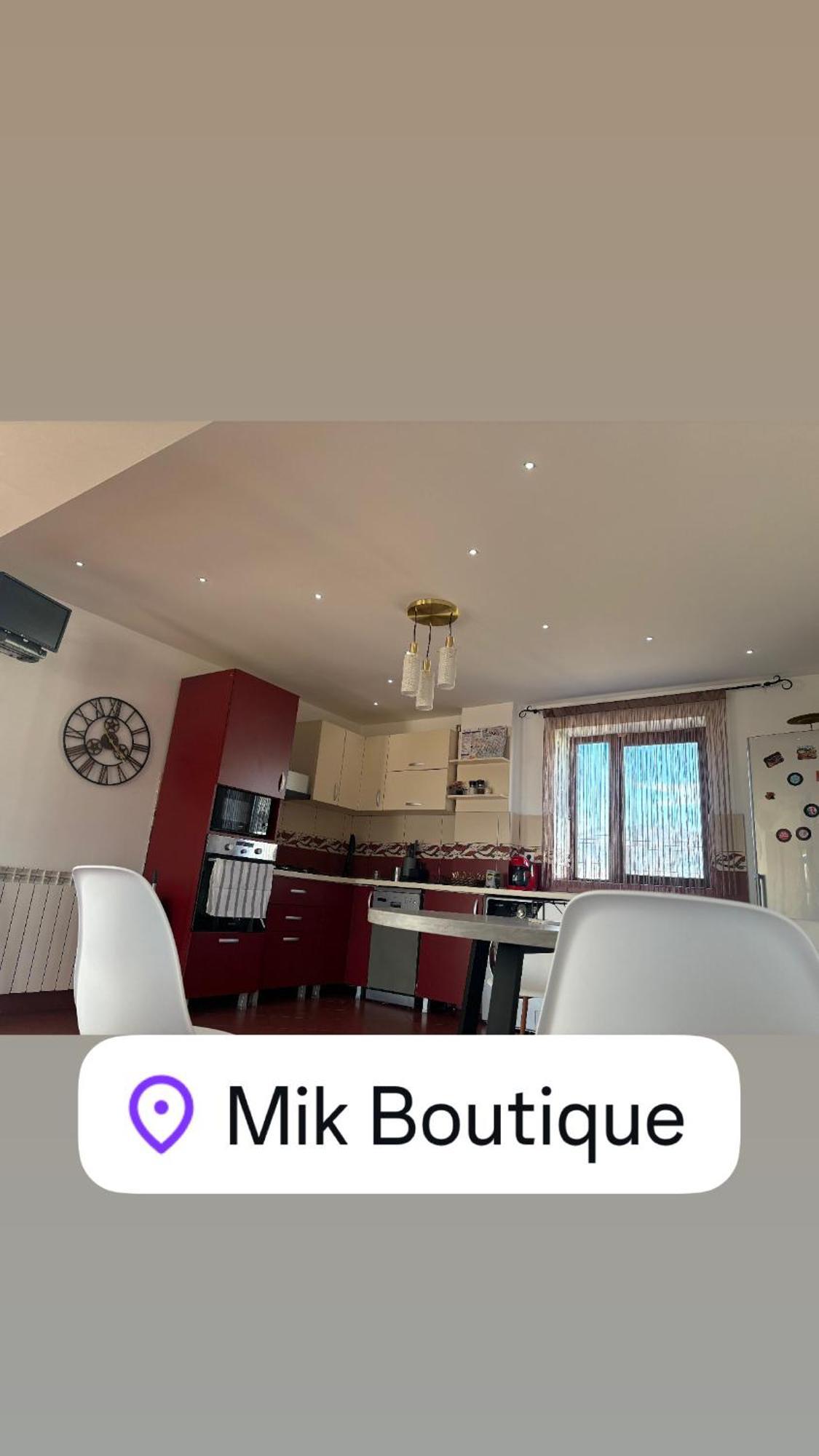 Vila Mik Guesthouse 사셀레 외부 사진